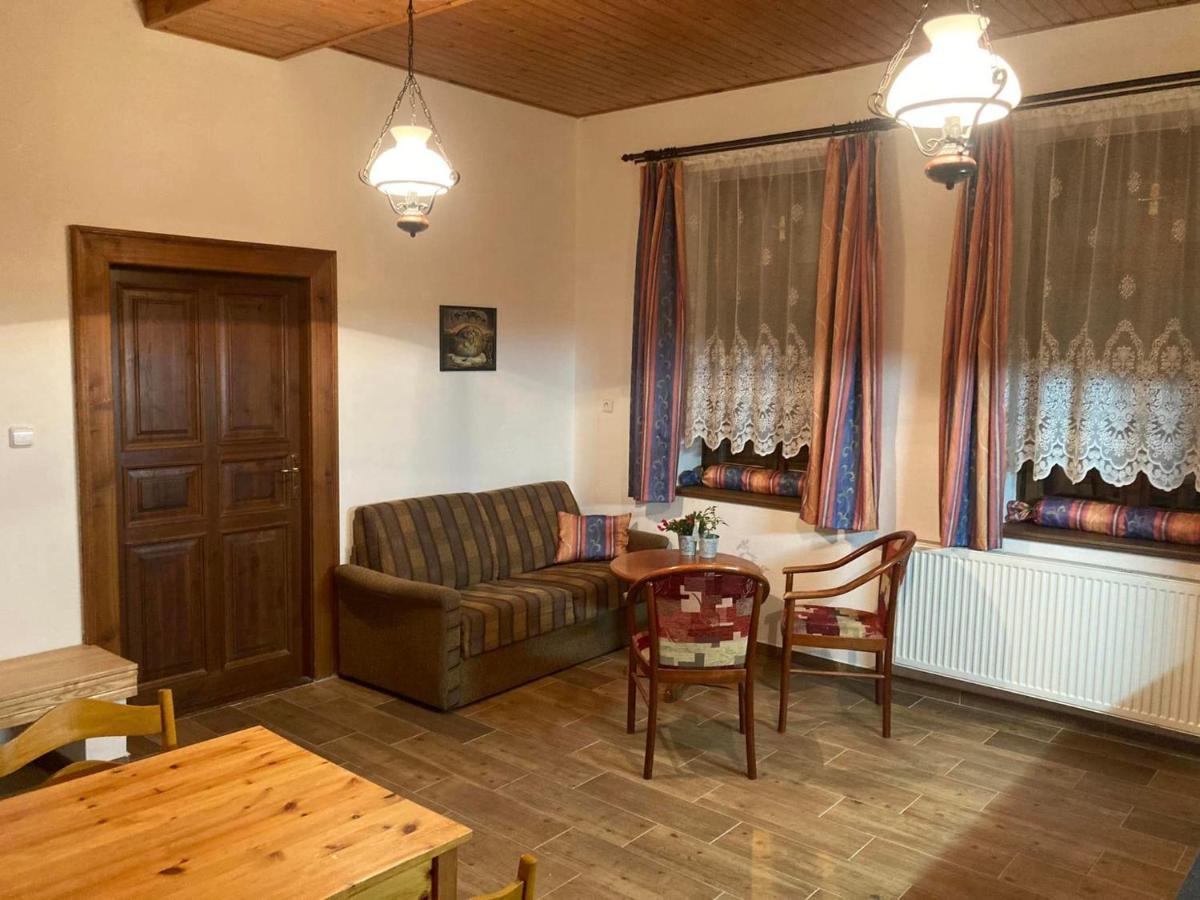 U Potoka Cedronu Daire Jilemnice Dış mekan fotoğraf